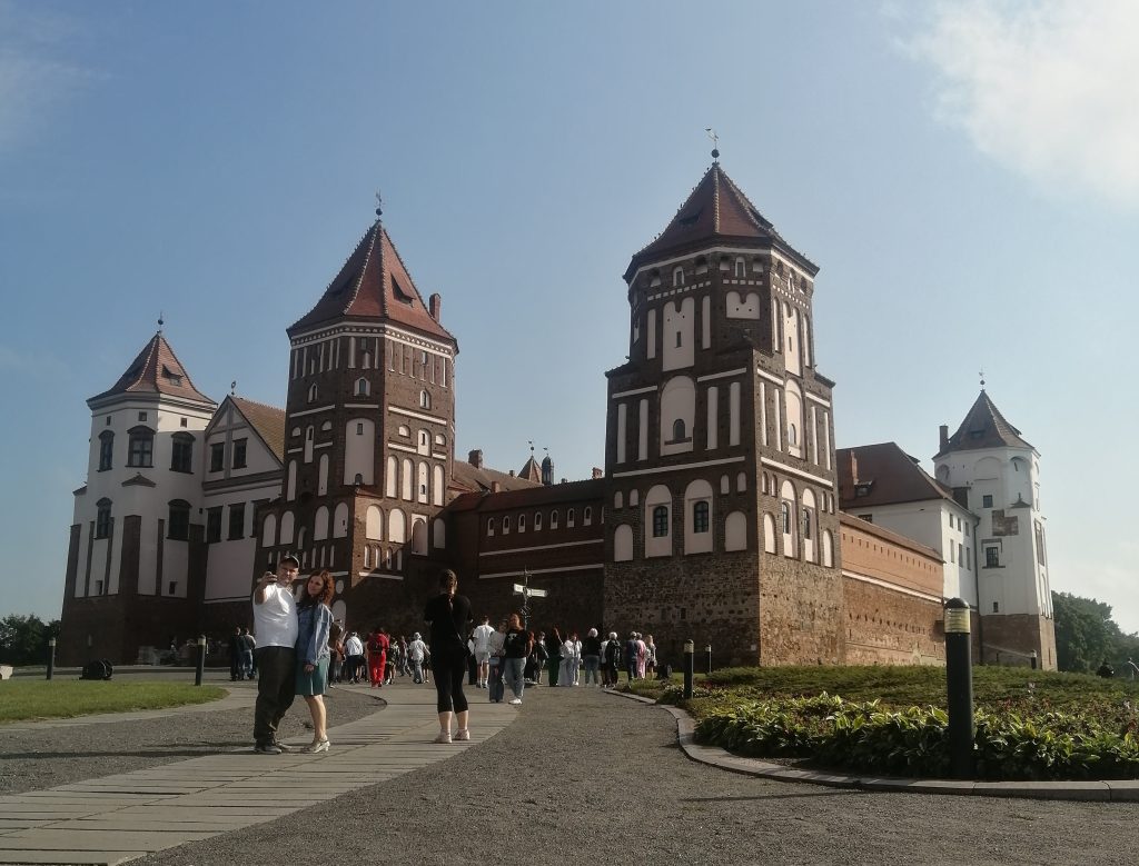 Мирскйи замок